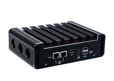 سعر جيد المهنية ميني كمبيوتر الصناعية بدون مروحة مع وحدة المعالجة المركزية I3 6100U وموانئ دبي متصل